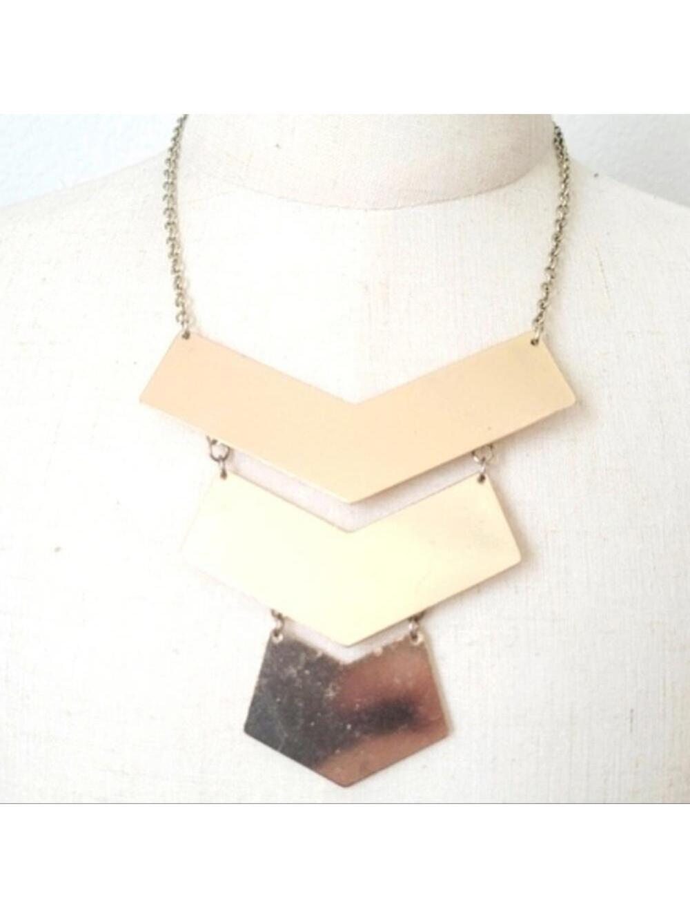 Gold Tone Simplistic Statement Necklace